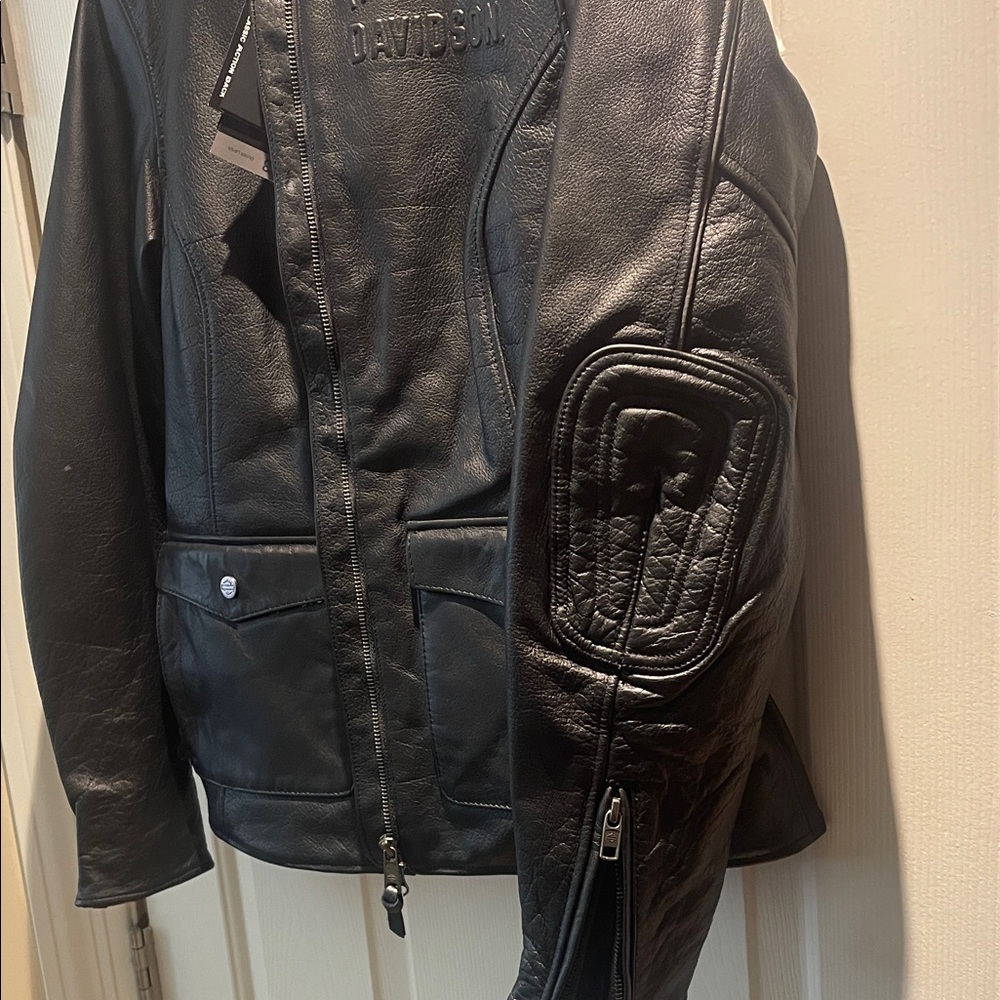 Harley-Davidson Black Leather Riding Jacket Large NWT 3 - Picture 8 of 16